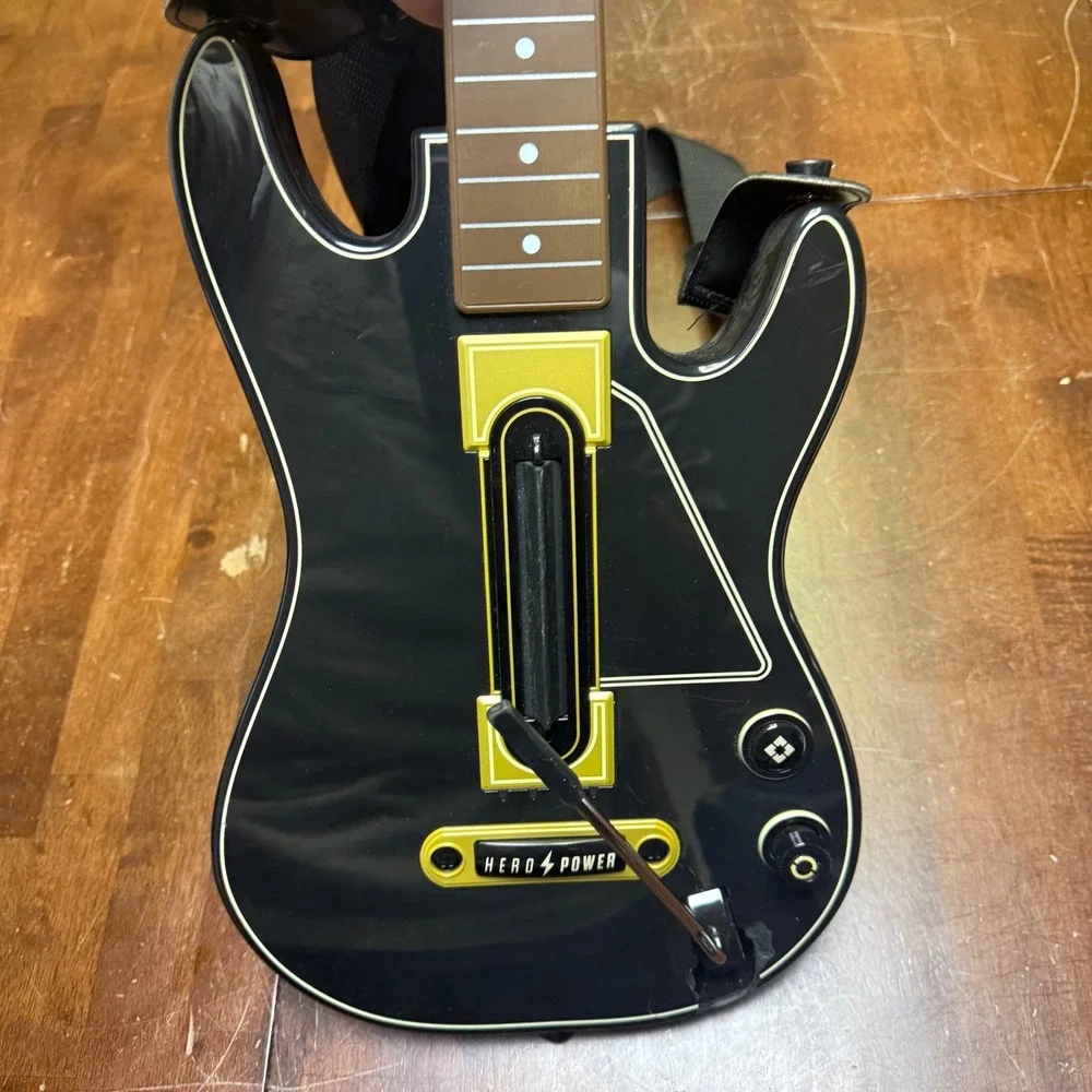 Activision Guitar Hero Live Controller Unisex‎ OS Black Wireless 0000654 Xbox